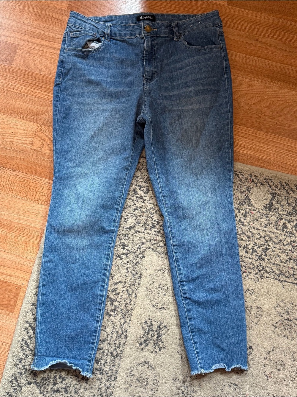 d. Jeans Size 14 Skinny Jeans